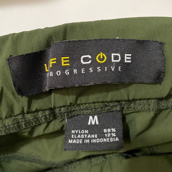 Life Code Progressive Shorts - Picture 4 of 4